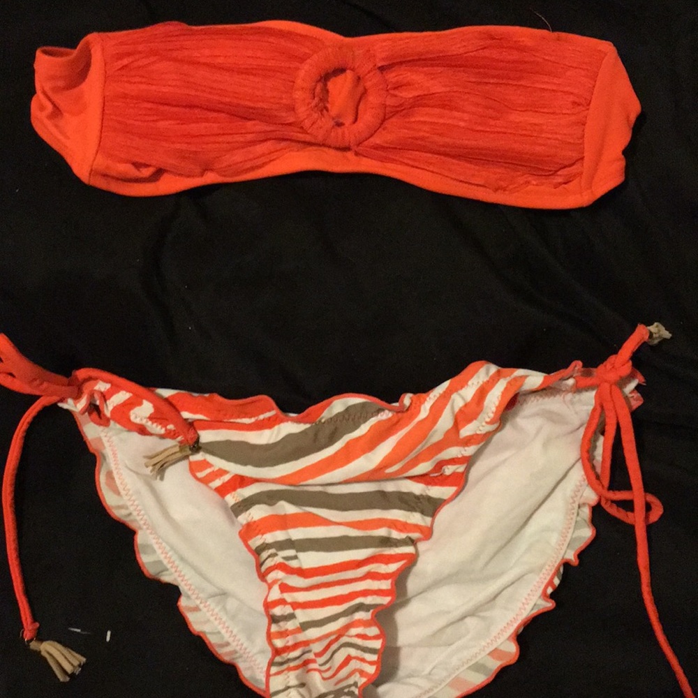 Bathing suit